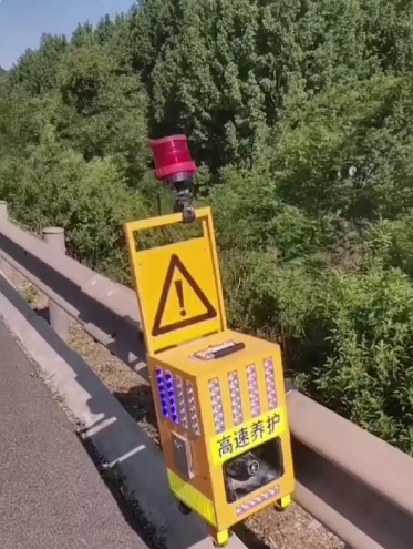 便携式声光报警器高速养护道路救援语音报警声光预警喊话设备